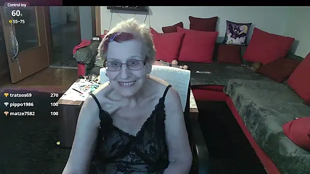 HeisseomaOriginal online show from 01.05.25