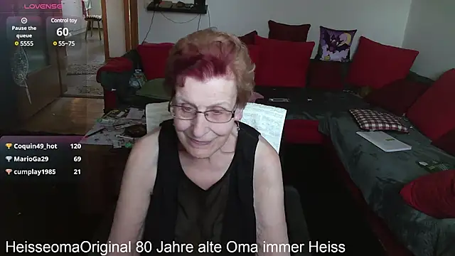 HeisseomaOriginal online show from 03.16.25