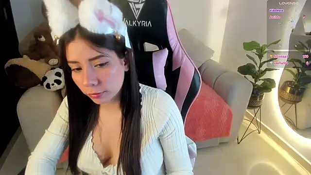 eval lee18 online show from 02.27.25