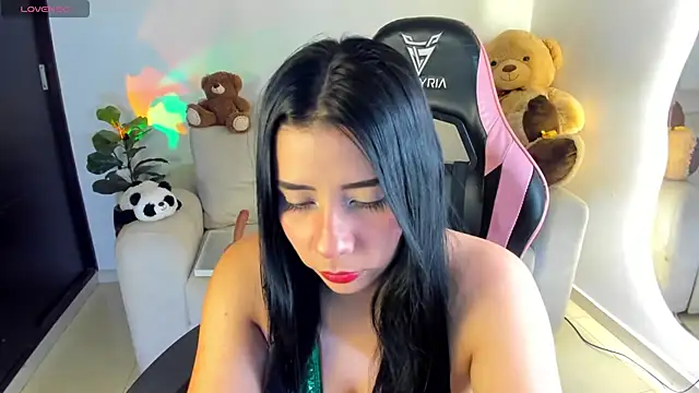 eval lee18 online show from 10.26.25