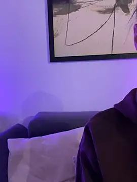 Snapshot of Sassy-Susie chatting on 02.25.25 Sassy-Susie online show from 02.25.25