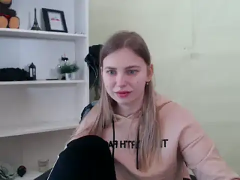 klerkarina online show from 02.13.25