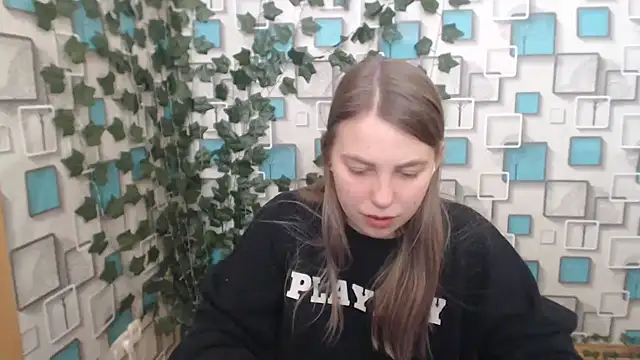 klerkarina online show from 02.21.25