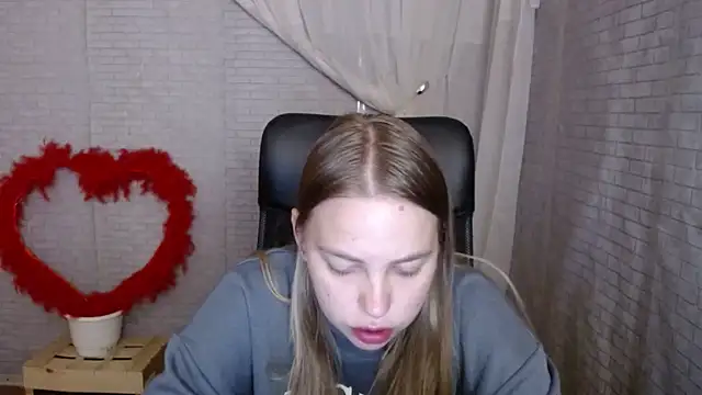 klerkarina online show from 10.07.25