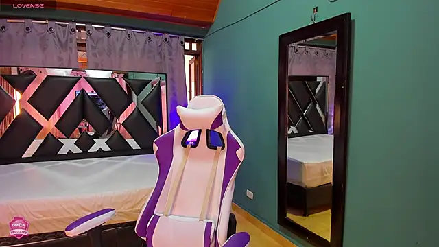 Linda4Petite online show from 03.07.25