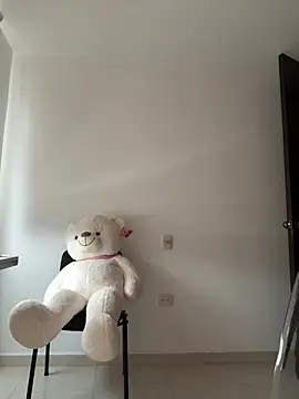 NatashaCruz- online show from 06.04.26