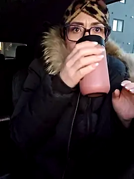 Snapshot of Ellie-L-Elizabeth chatting on 03.01.26 Ellie-L-Elizabeth online show from 03.01.26