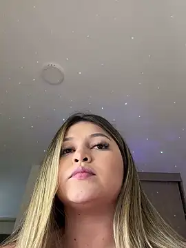 lunablossom  online show from 03.15.25