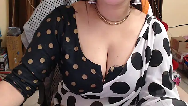 Naughty Kashish online show from 03.06.25