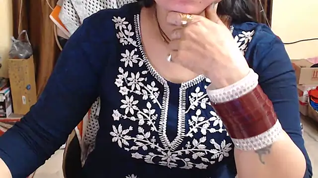 Naughty Kashish online show from 03.08.25