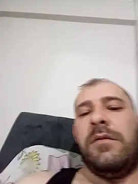 NiiiRvaNaa online show from 02.01.26