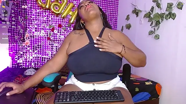 Snapshot of niawk_ chatting on 02.28.26 niawk online show from 02.28.26