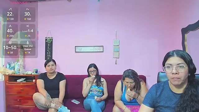 lesbiancuple online show from 11.13.25