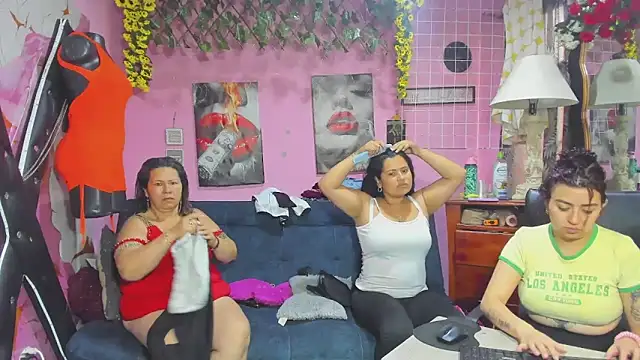 lesbiancuple online show from 05.08.26