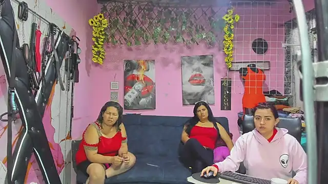 lesbiancuple online show from 05.15.26