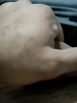 Snapshot of Jonsina47 chatting on 12.17.25 Jonsina47 online show from 12.17.25