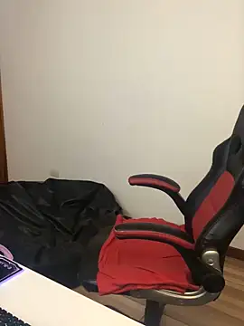 kayortiiz online show from 10.27.25