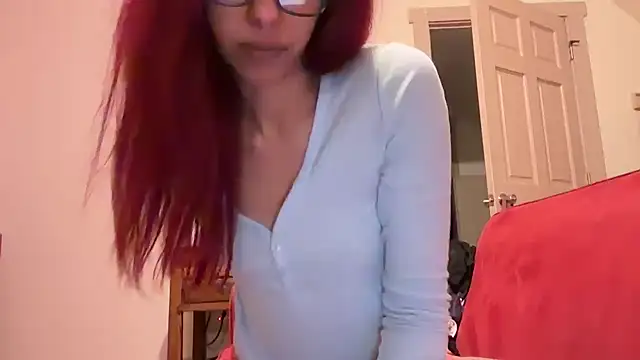 Snapshot of queendab626 chatting on 12.30.24 queendab626 online show from 12.30.24