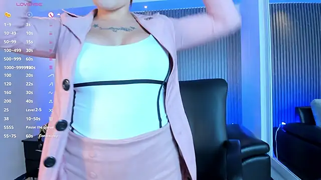 kimbrownn online show from 12.05.25