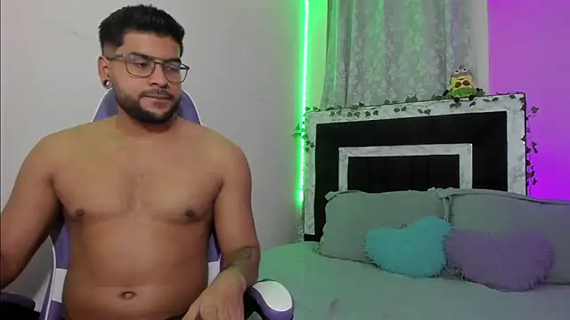 sophie cute66 online show from 02.26.25