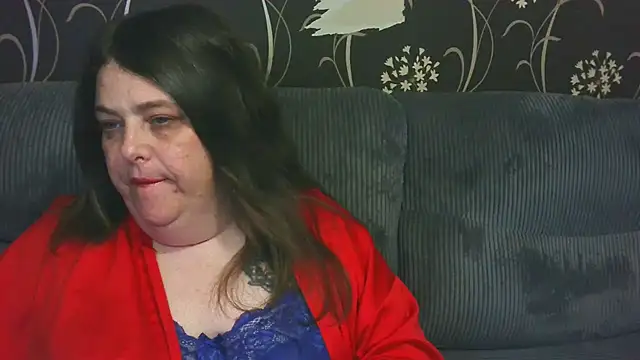 HouseWifeWhore Milf online show from 06.21.26