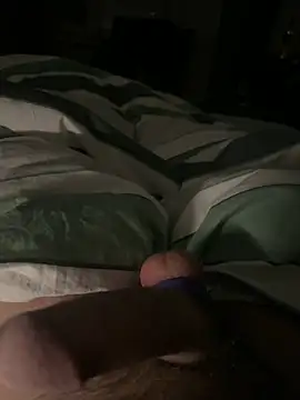 Snapshot of BennoBigD chatting on 02.09.25 BennoBigD online show from 02.09.25