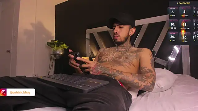 Snapshot of Evans_Osler chatting on 09.11.25 Evans Osler online show from 09.11.25