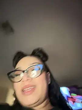 Snapshot of CarmelaAnthony chatting on 01.02.25 CarmelaAnthony online show from 01.02.25