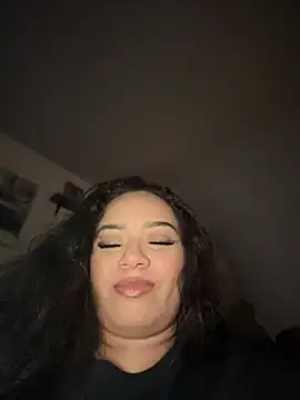 Snapshot of CarmelaAnthony chatting on 02.12.25 CarmelaAnthony online show from 02.12.25