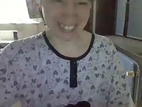 Moi Lina online show from 12.11.24