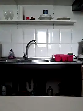 Moi Lina online show from 10.07.25