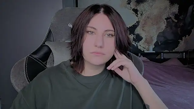 Snapshot of dj_eban_ chatting on 05.19.26 dj eban online show from 05.19.26