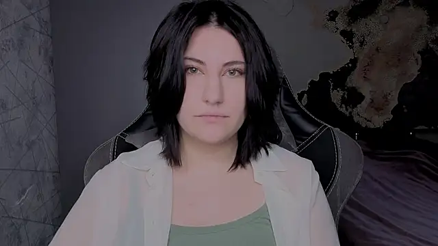 Snapshot of dj_eban_ chatting on 05.21.26 dj eban online show from 05.21.26