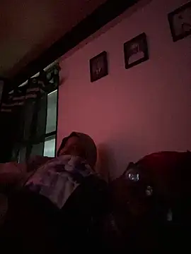 ChocolateBuns101 online show from 12.23.24