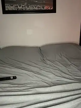 ChocolateBuns101 online show from 12.27.24