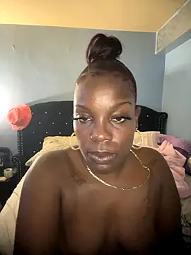 ChocolateBuns101 online show from 09.14.25