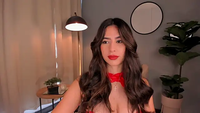 LiaPearce online show from 12.26.24