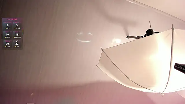 Amaraa Lewis online show from 09.19.25