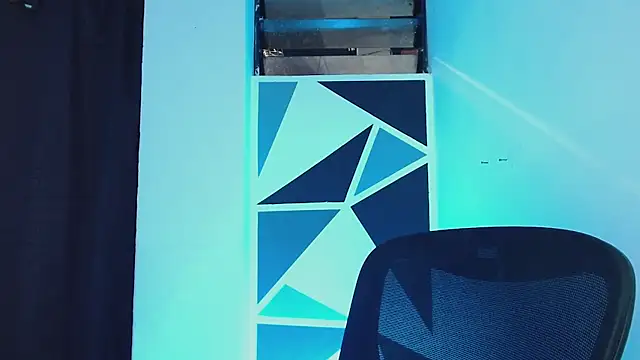 Snapshot of littlextreme chatting on 03.11.25 littlextreme online show from 03.11.25