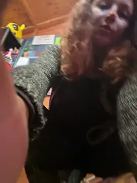 DaisyVibesss online show from 12.19.25