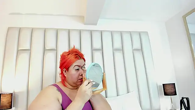 aandreaperez online show from 11.13.25