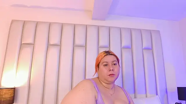 aandreaperez online show from 12.05.25