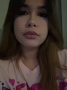 Snapshot of cyberspaceangell chatting on 02.02.25 cyberspaceangell online show from 02.02.25