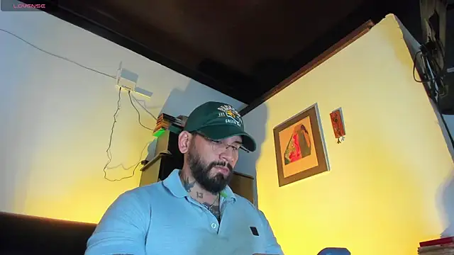 CamiloGray  online show from 10.03.25