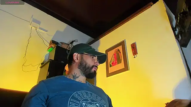 CamiloGray  online show from 11.03.25