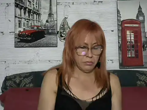 Snapshot of divahot08 chatting on 02.20.25 divahot08 online show from 02.20.25