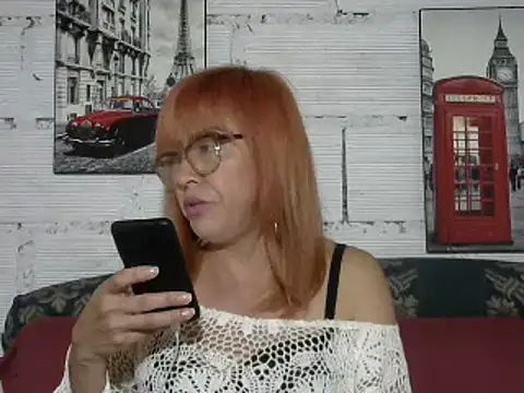 Snapshot of divahot08 chatting on 02.22.25 divahot08 online show from 02.22.25