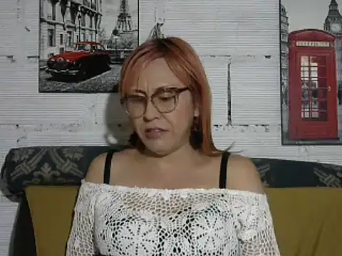 Snapshot of divahot08 chatting on 03.13.25 divahot08 online show from 03.13.25