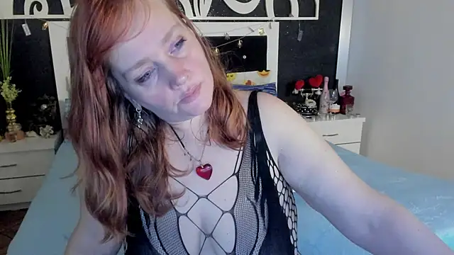 SinFulTitsDD online show from 01.30.25