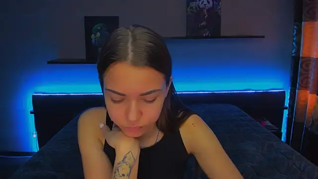 Snapshot of AlexaBarkley chatting on 02.26.25 AlexaBarkley online show from 02.26.25